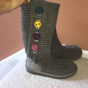 Gray Knit  UGG boots with colored buttons